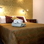 Palazzo Affittacamere 4*
