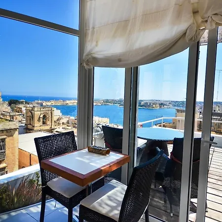 Pensjonat Palazzo 4*