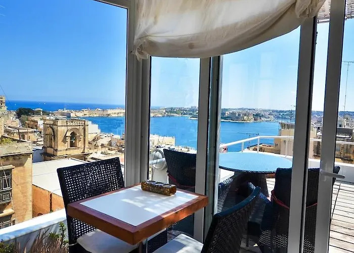 Гостевой дом Palazzo 4*